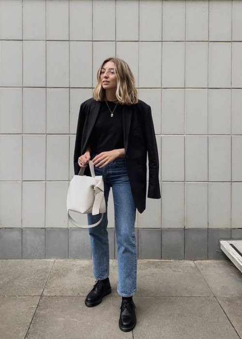 How to style straight jeans and shoes